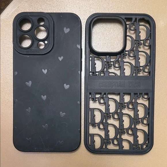 Black Patterned Phone Case Set - Picture 4 of 6